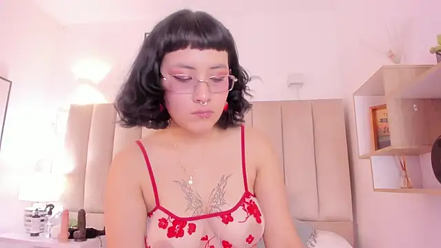 Haru Bonny online show from December 2024 08:04:01 PM