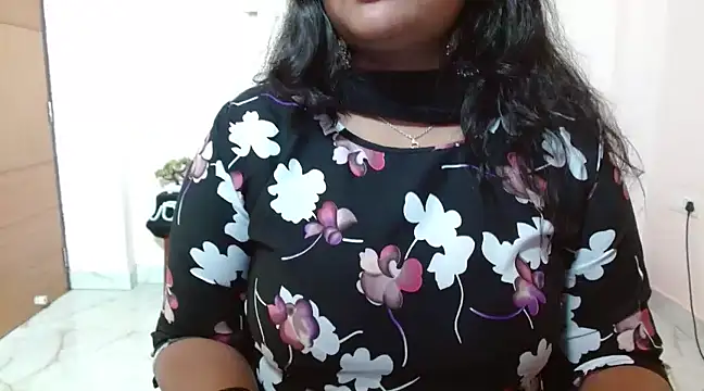 Snapshot of Naughty_Ayesha1 chatting on January 2025 06:24:02 AM Naughty Ayesha1 online show from January 2025 06:24:02 AM