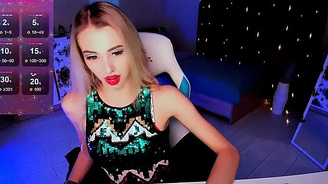 Snapshot of Emilia_Klar chatting on January 2025 03:55:01 PM Emilia Klar online show from January 2025 03:55:01 PM