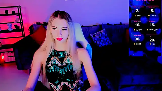 Snapshot of Emilia_Klar chatting on January 2025 03:04:02 PM Emilia Klar online show from January 2025 03:04:02 PM