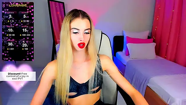 Snapshot of Emilia_Klar chatting on January 2025 02:58:01 PM Emilia Klar online show from January 2025 02:58:01 PM