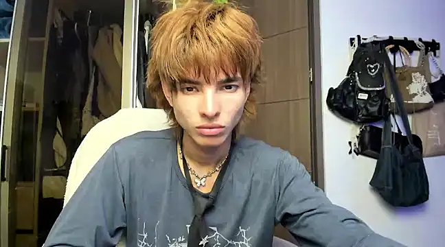 santy-kitty online show from January 2025 02:16:02 AM