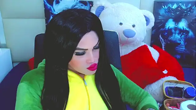 NathaliaCross online show from September 2025 12:12:01 AM