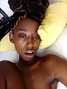 02Boitybaby online show from December 2024 08:09:01 AM