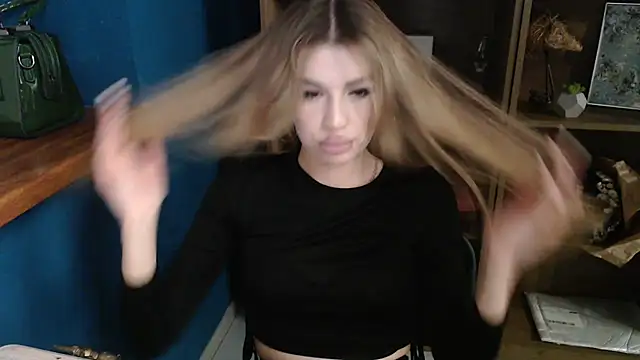 Your Jessy online show from March 2025 02:12:02 PM