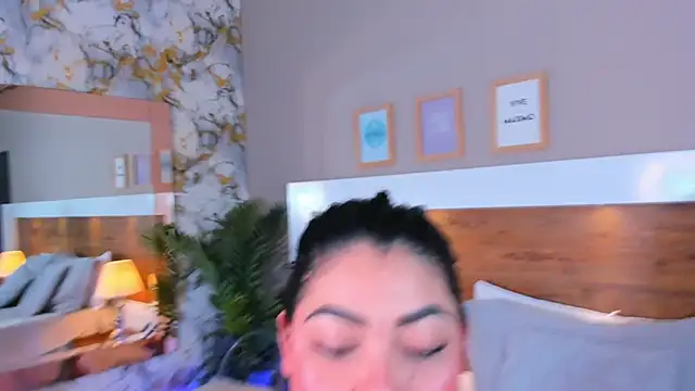 EmaBakker online show from February 2026 06:14:02 AM