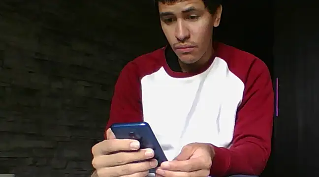 Snapshot of Sexylatin64 chatting on February 2025 02:27:01 PM Sexylatin64 online show from February 2025 02:27:01 PM