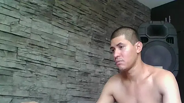 Snapshot of Sexylatin64 chatting on September 2025 03:38:01 PM Sexylatin64 online show from September 2025 03:38:01 PM