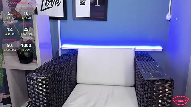 JulietaCheerr online show from December 2024 01:10:02 PM