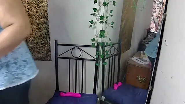 GoddessLorenaTheeSiren online show from October 2025 08:55:01 AM