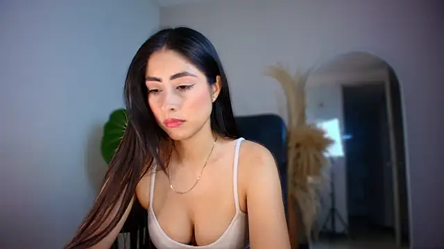 auroracaruso11 online show from November 2025 10:02:01 PM