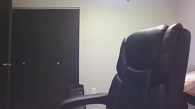 Stayinalive1992 online show from March 2026 03:17:01 AM