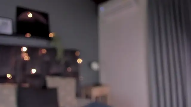 ParisFox  online show from February 2026 07:42:02 PM