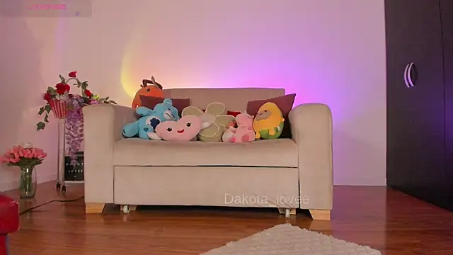 DAKOTA LOVEE online show from September 2025 06:13:02 AM