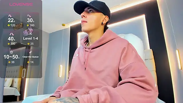 Lobo 17  online show from February 2026 03:26:01 AM