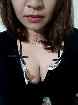 Snapshot of AssAsiancute chatting on February 2025 04:50:01 PM AssAsiancute online show from February 2025 04:50:01 PM