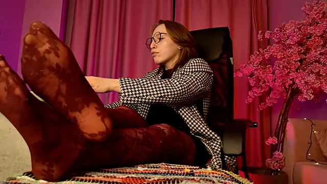 AphexQueen online show from October 2025 09:08:01 AM