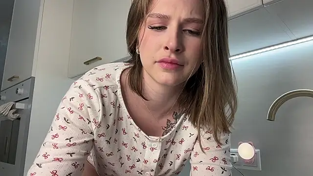 Snapshot of Scarlett_Florence chatting on March 2025 07:38:01 PM Scarlett Florence online show from March 2025 07:38:01 PM