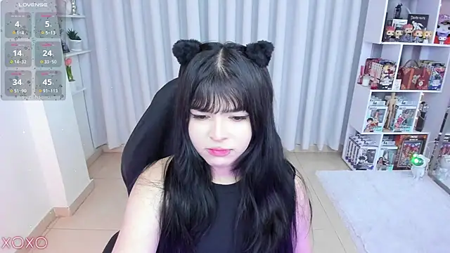 Snapshot of misshoneyxxx chatting on May 2026 03:24:01 AM misshoneyxxx online show from May 2026 03:24:01 AM