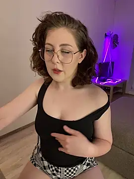 cinnabon  online show from February 2026 06:04:01 PM