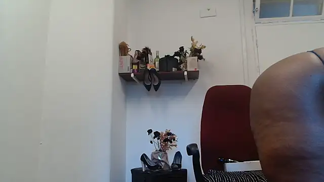 xTALLSEXYBUMx online show from October 2025 04:34:02 AM