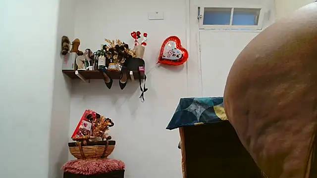 xTALLSEXYBUMx online show from March 2026 07:58:02 PM