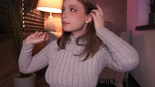 Snapshot of BunnyBonnie chatting on September 2025 03:45:01 PM BunnyBonnie online show from September 2025 03:45:01 PM