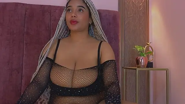 Emy leon online show from November 2025 09:35:01 PM