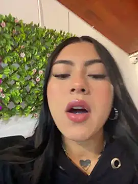 emily 22x online show from October 2025 05:48:02 PM