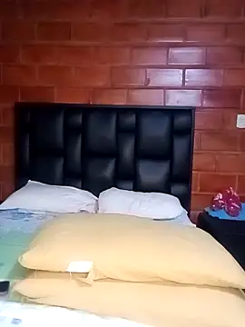 Snapshot of Chantal_lopez chatting on December 2025 05:32:01 PM Chantal lopez online show from December 2025 05:32:01 PM