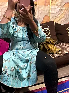 Snapshot of Tameesh_sexy_mistress chatting on December 2025 04:56:01 PM Tameesh sexy mistress online show from December 2025 04:56:01 PM