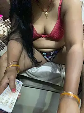 Snapshot of Tameesh_sexy_mistress chatting on May 2026 05:10:02 PM Tameesh sexy mistress online show from May 2026 05:10:02 PM
