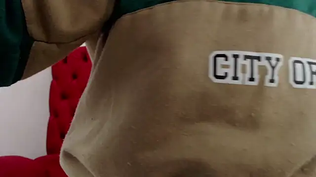 CarolineBrunx online show from February 2025 07:21:01 AM