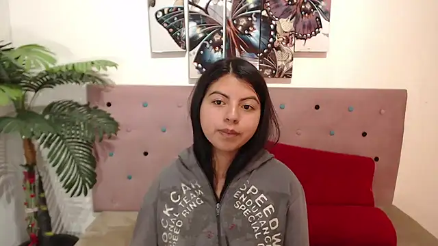 CarolineBrunx online show from March 2025 08:34:01 PM