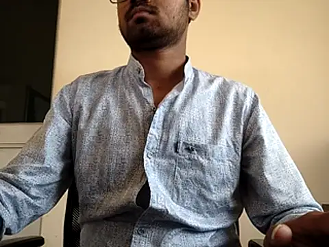 Ishan003 online show from February 2026 05:00:02 AM