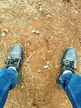 Ishan003 online show from March 2026 02:29:01 AM