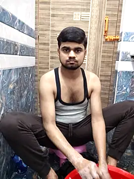 Ishan003 online show from April 2026 02:27:02 PM