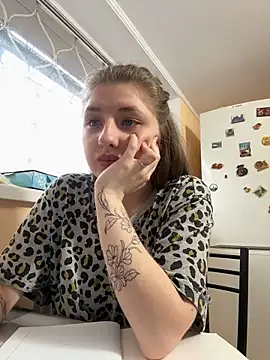 sexyy girl  online show from March 2025 11:40:01 AM