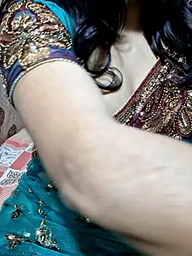 Snapshot of Bhabhi_desi12 chatting on October 2025 04:08:02 PM Bhabhi desi12 online show from October 2025 04:08:02 PM