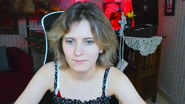 LolaAsmus online show from December 2024 04:19:01 PM