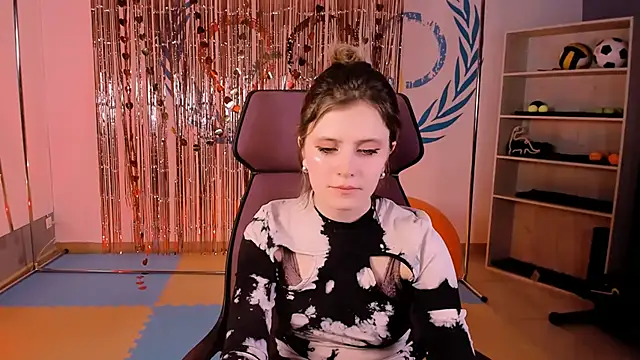 LolaAsmus online show from February 2025 02:32:01 PM