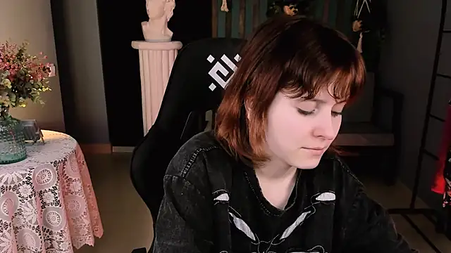 LolaAsmus online show from March 2025 07:53:02 PM