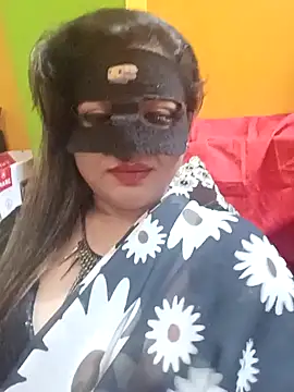 Snapshot of Babydoll_18 chatting on January 2025 10:45:01 PM Babydoll 18 online show from January 2025 10:45:01 PM