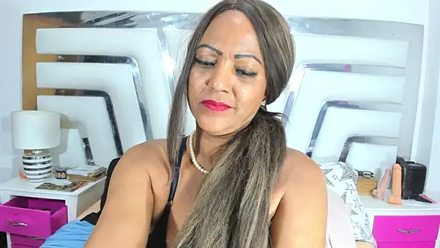 SaraaJhons online show from February 2025 02:50:02 AM