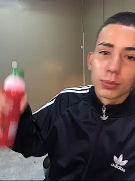 JackSwan18 online show from October 2025 04:02:01 AM