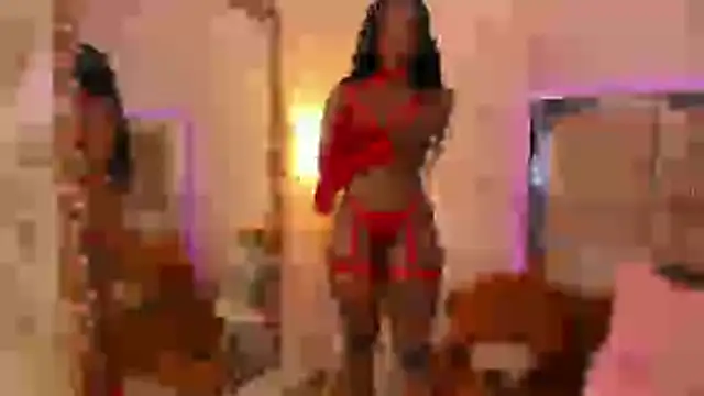 Snapshot of bruneettklaryss chatting on November 2025 07:16:01 AM bruneettklaryss online show from November 2025 07:16:01 AM