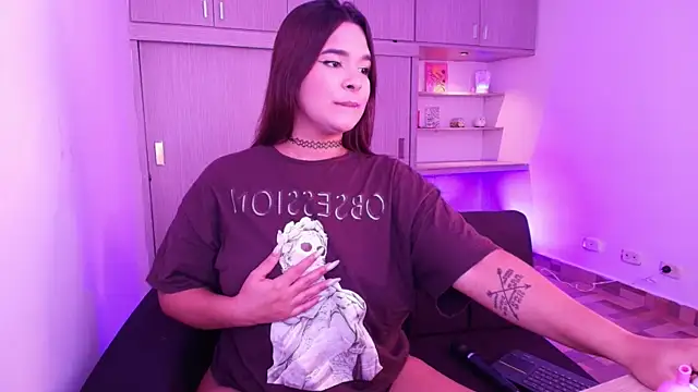 Shenoa1 online show from March 2025 05:57:02 PM