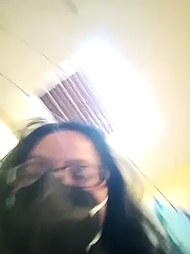 heenage online show from December 2024 10:46:02 AM