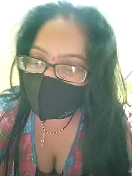 heenage online show from February 2025 03:44:01 AM