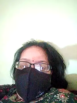 heenage online show from February 2025 10:36:02 AM